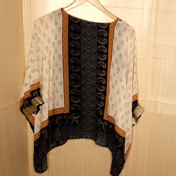 Melissa Paige Boho Cream Silky Semi Sheer Poncho With Tank Liner Large - Picture 2 of 7